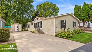 141 Kathryn Ln, Sandwich IL | Home for Sale in Triangle Mobile Home Park