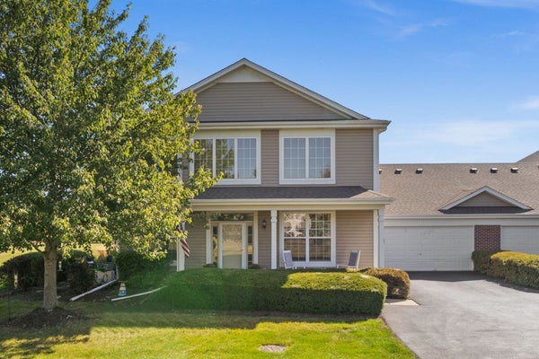 Discover Easy Living at Windsor Pointe in Sugar Grove