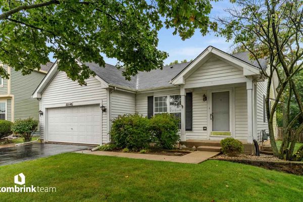22148 W Plymouth Cir, Plainfield IL | Lakewood Falls Ranch for Sale