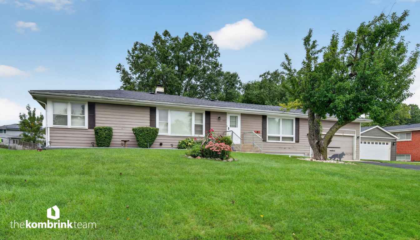 2N266 Prairie Ave, Glen Ellyn, Illinois